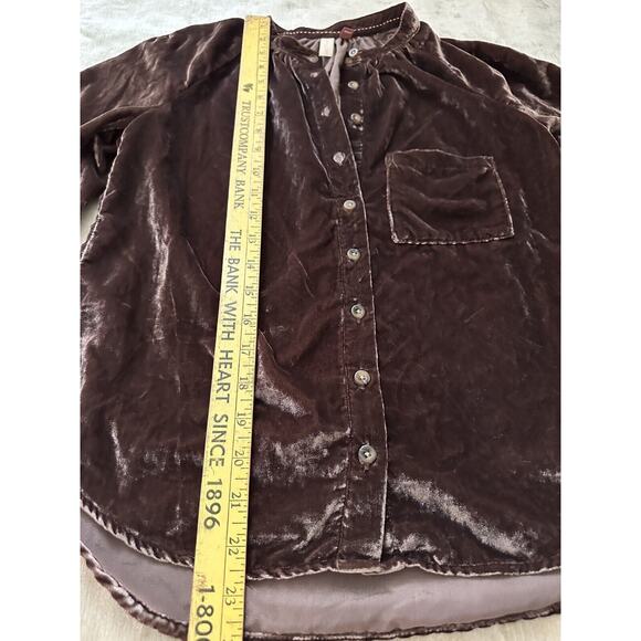 Anthropologie Pilcro Crushed Velvet Femme Buttondown Shirt Cocoa sz XXSP Brown - Picture 8 of 16